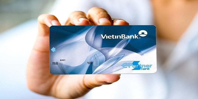 Phí thường niên Vietinbank là loại phí mà khách hàng phải trả cho ngân hàng khi sử dụng thẻ
